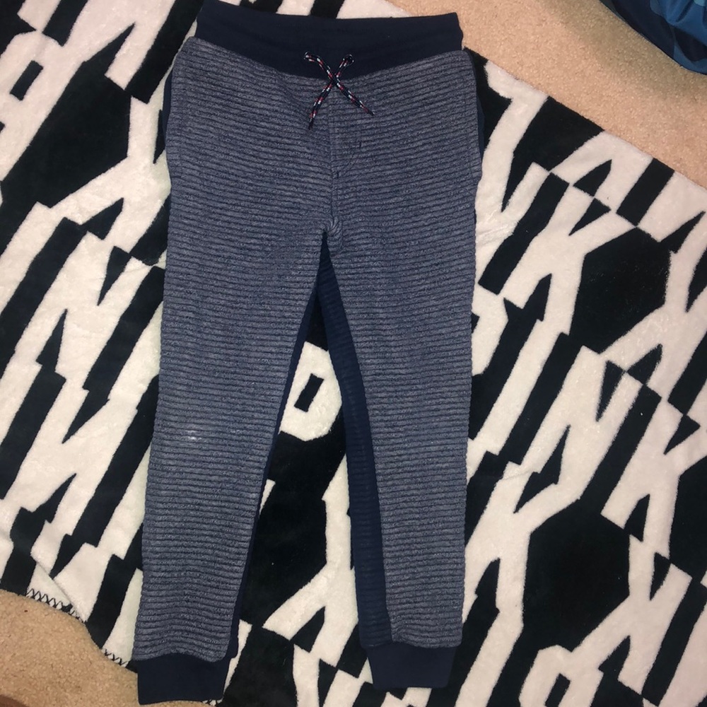 Boys joggers sweatpants.